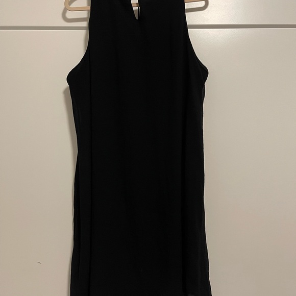 Tacera Black Sleeveless Mini Dress - Picture 2 of 7